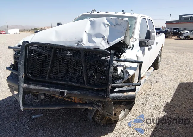 3C6UR5HJ5RG189018: 44534359