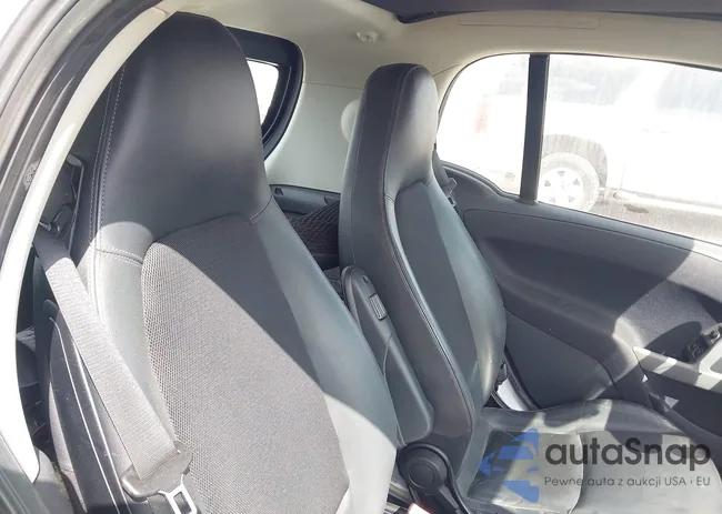 WMEEJ3BA1DK653913: 44534365