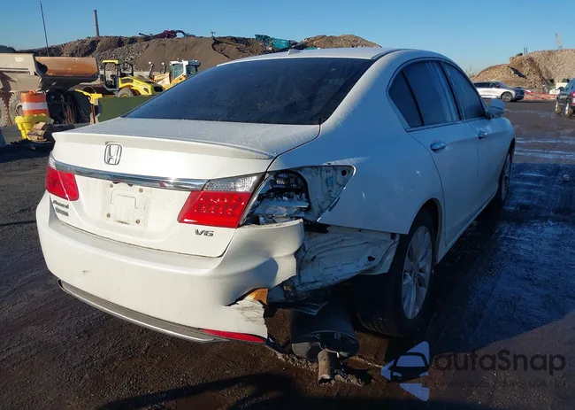 1HGCR3F83DA010699: 44534405