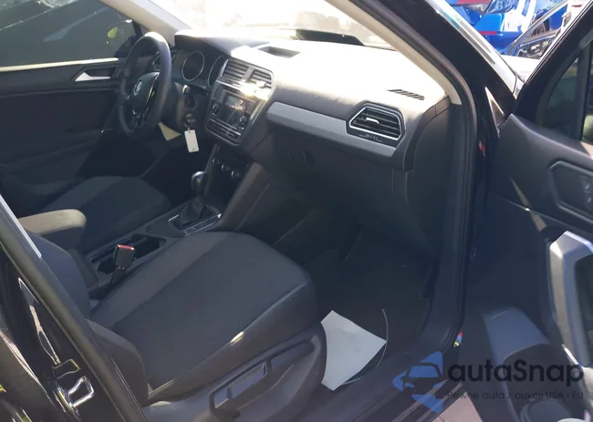 3VV1B7AX3LM147791: 44534421