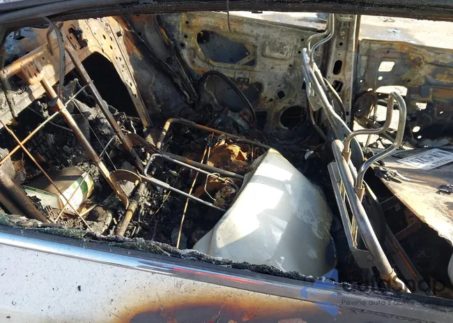 1N4AL3AP4FN365873: 44534500