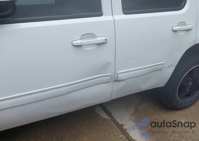 1GNSCAE05BR343813: 44535692