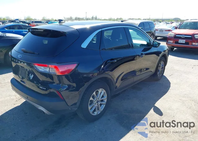 1FMCU9G6XMUA40015: 44535744