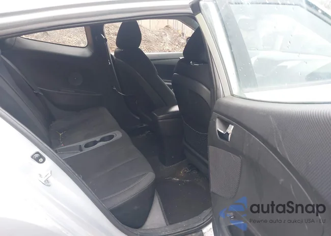 KMHTC6AD2CU020512: 44535861