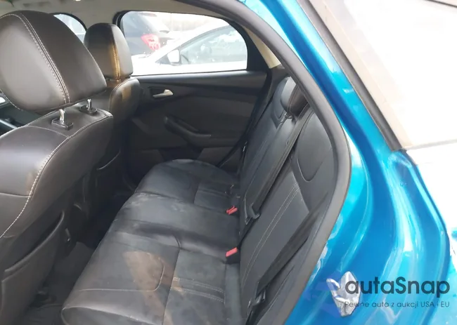 1FADP3N24EL134465: 44535863