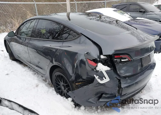 5YJ3E1EC9NF348119: 44535871