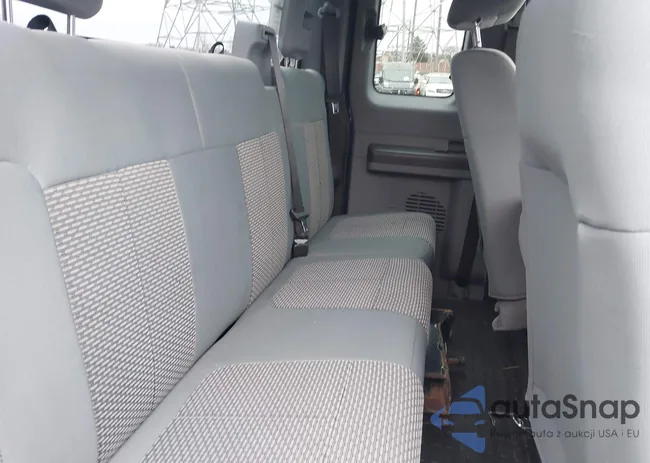 1FT7X2B66BEA70504: 44535908