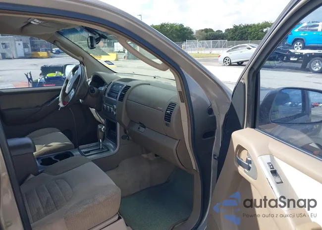 5N1AR18U17C646093: 44535921