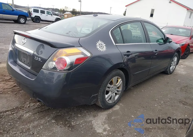 1N4AL2AP8CN522388: 44535984