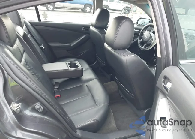 1N4AL2AP8CN522388: 44535984