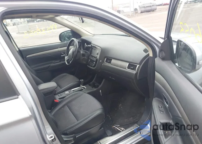 JA4AZ3A32FZ010726: 44536053