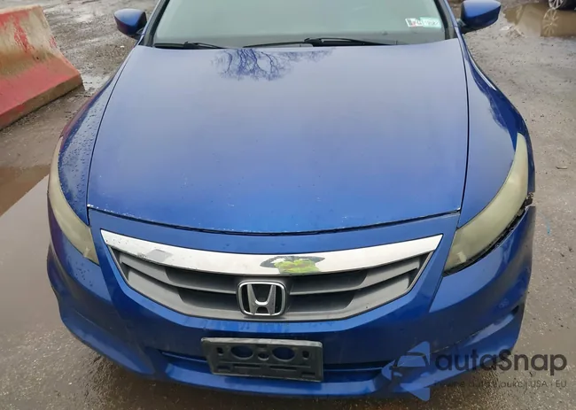 1HGCS2B88BA008948: 44536070