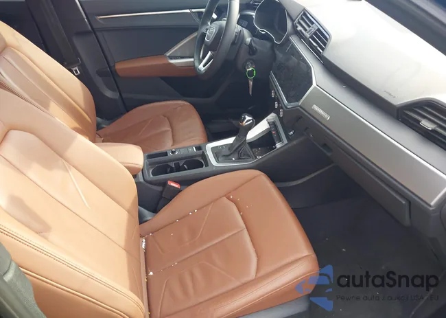 WA1DECF39S1010636: 44536176