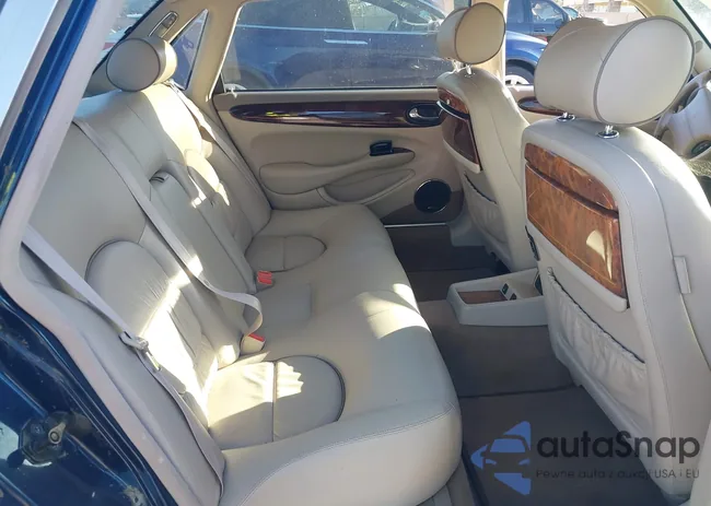 SAJDA24CX1LF32147: 44535264