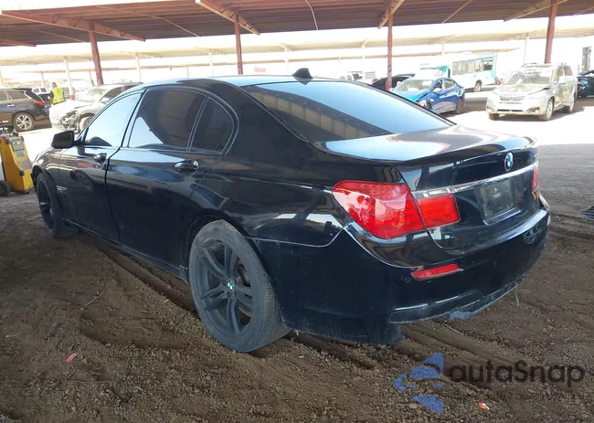 WBAKB8C55CC964313: 44535298