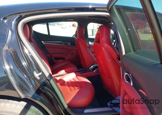 WP0AF2A78FL081380: 44535313