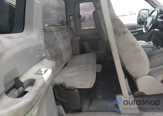 3FTNX20L74MA01754: 44535355