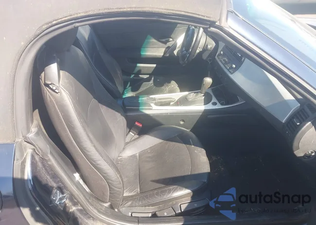 4USBU33587LW73207: 44535527