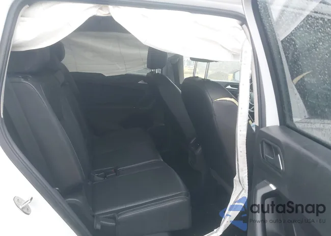 3VV3B7AX3LM080537: 44535574