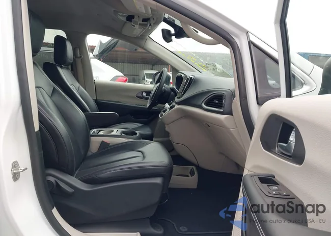 2C4RC1L7XPR611800: 44536857