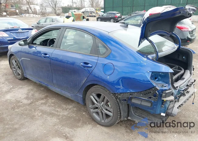 3KPF34AD5ME390570: 44537030