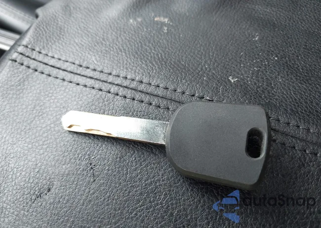 1HGCS12829A019710: 44537045