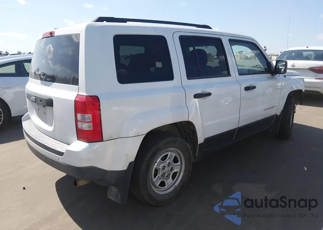 1C4NJPBA2ED717551: 44537118