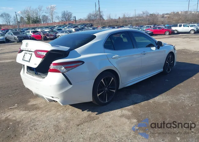 4T1B61HK0JU123774: 44536379