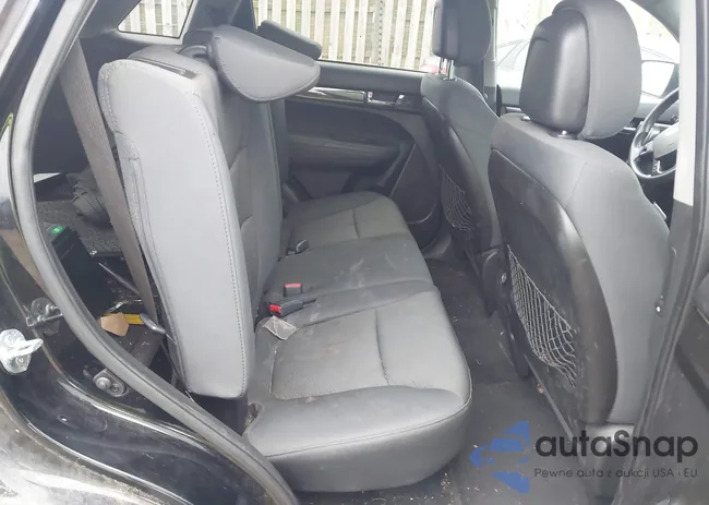 5XYKT3A6XDG371011: 44536381