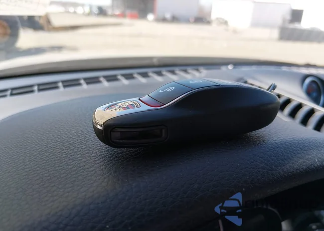 WP1AA2A25DLA01094: 44537624