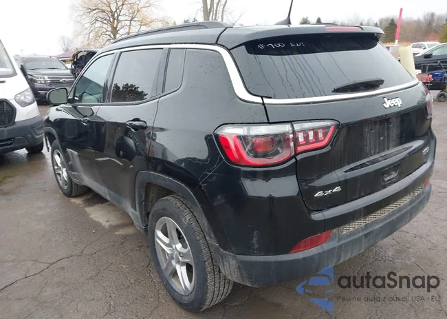 3C4NJDBN4RT606517: 44537638