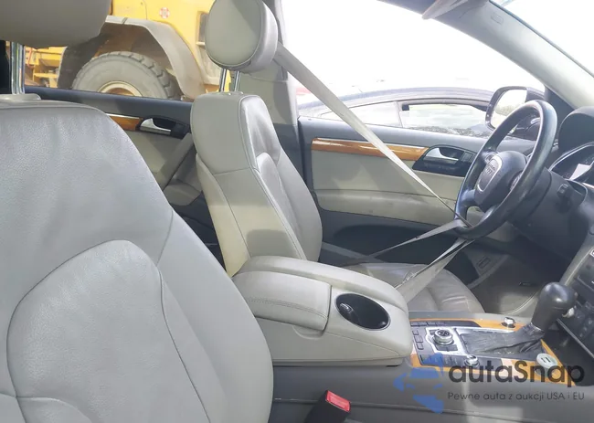 WA1LYAFE9AD007449: 44537878