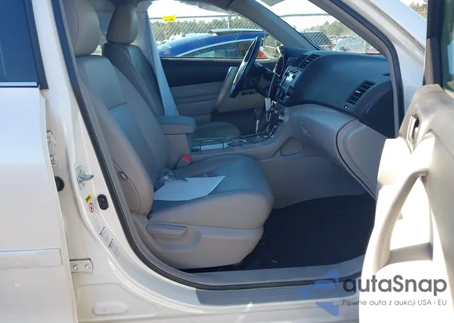 5TDBK3EH7DS261633: 44537883