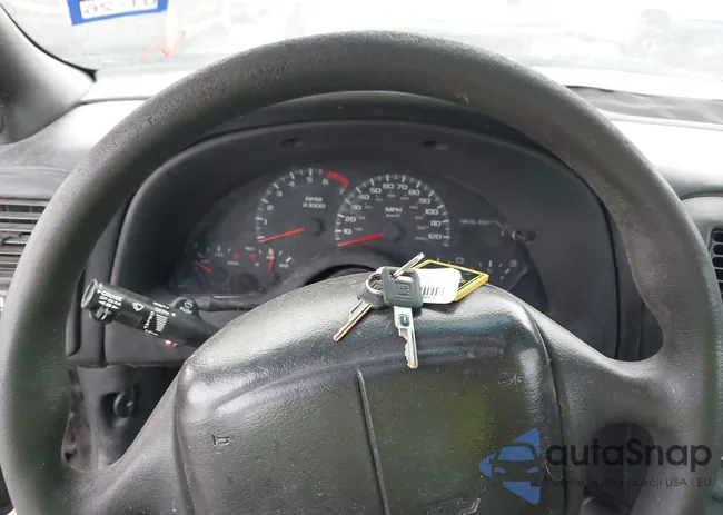 2G1FP22K522130950: 44537888