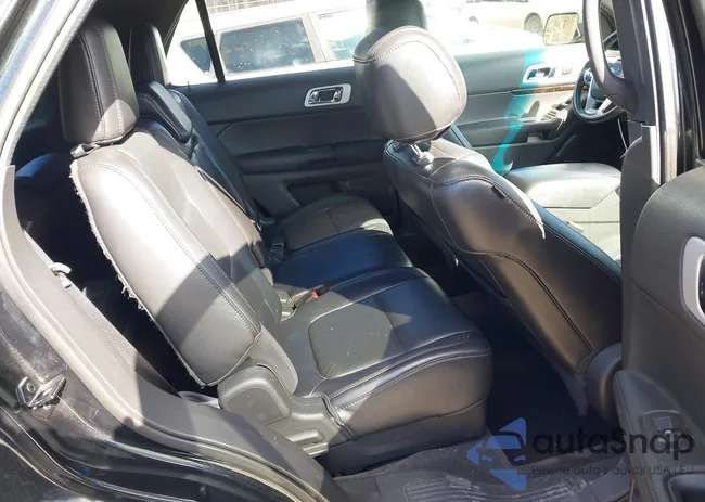 1FMHK8F81BGA09661: 44537997