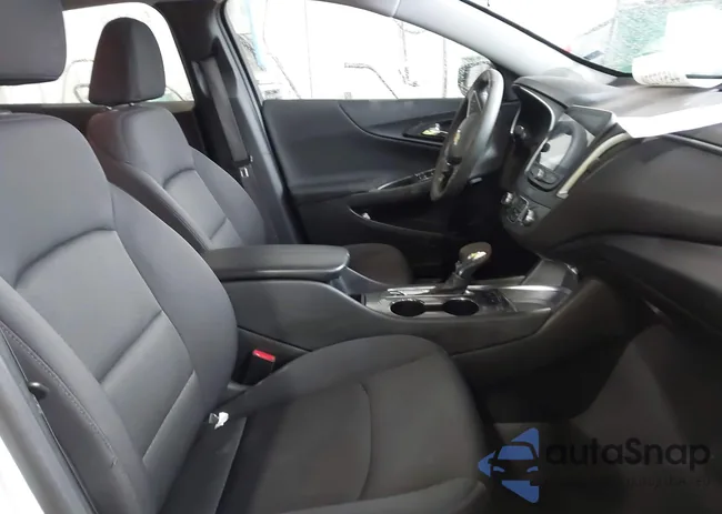 1G1ZD5ST6RF151380: 44537220