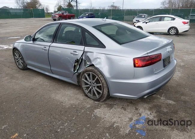 WAUG3AFC6JN110758: 44537404