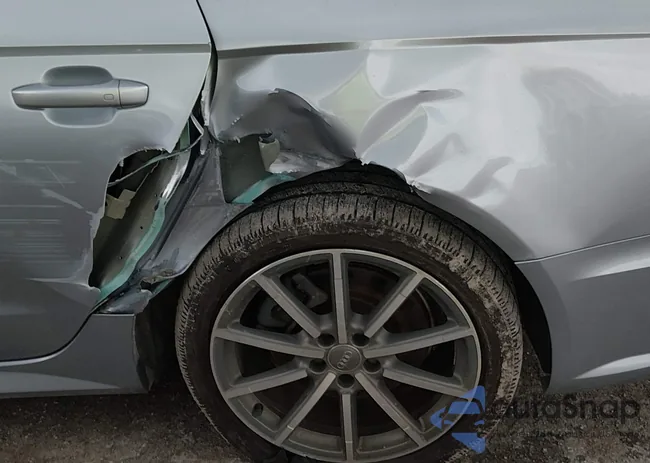 WAUG3AFC6JN110758: 44537404