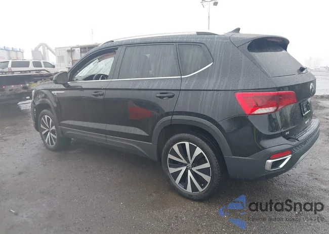 3VVWX7B27NM046881: 44537489