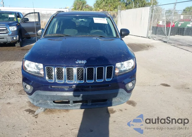 1C4NJCBB5FD115651: 44538648