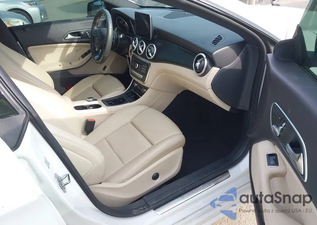 WDDSJ4EB7KN704943: 44538671