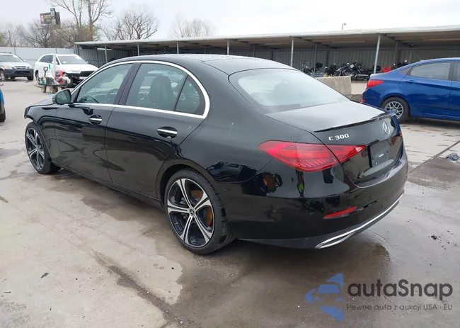 W1KAF4GB5NR048961: 44538702