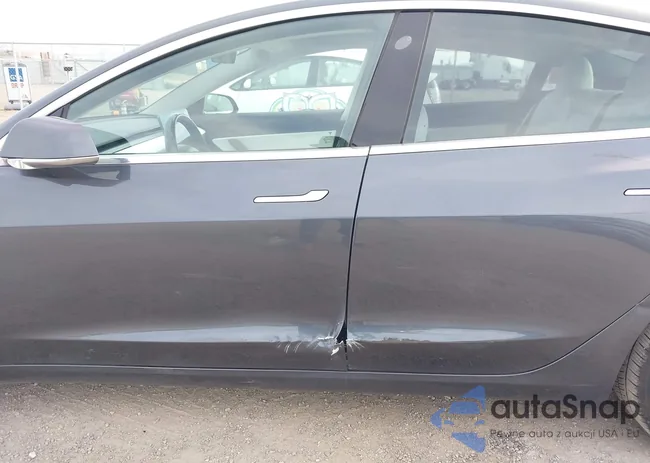 5YJ3E1EB6JF096069: 44538720