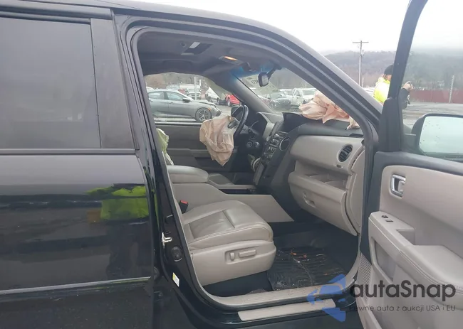 5FNYF4H58CB064611: 44538833