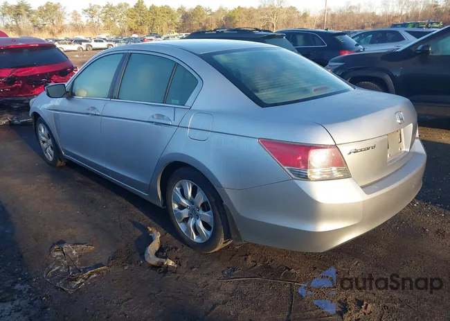 1HGCP2F74AA070378: 44538207