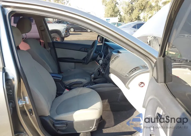 KNAFU4A29C5636006: 44538280