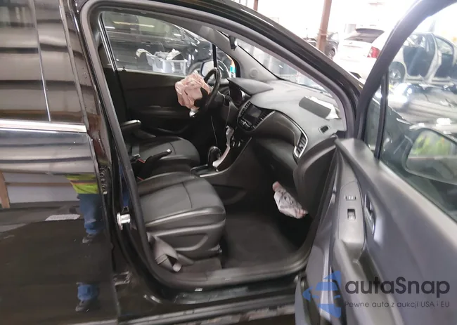 KL7CJLSB7LB030449: 44538441