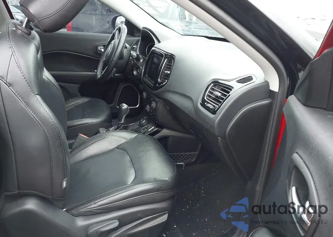 3C4NJDCB9KT596612: 44538533