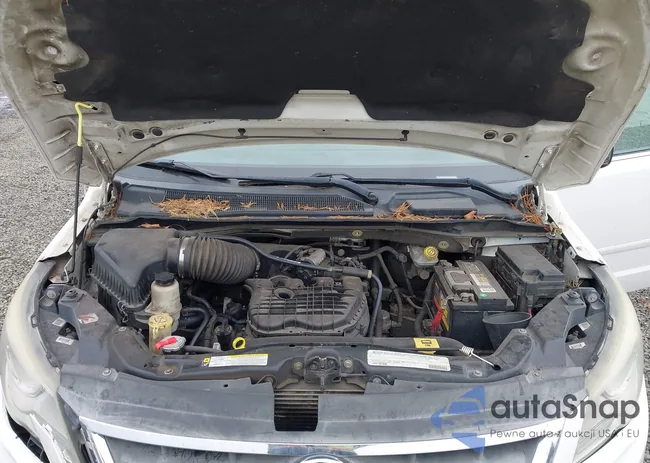 2V4RW6DG6BR645850: 44538566