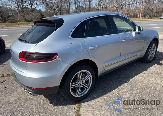 WP1AB2A59FLB54832: 44539599